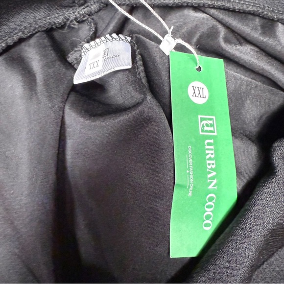 Urban Coco Black Mini Skirt - Picture 4 of 7